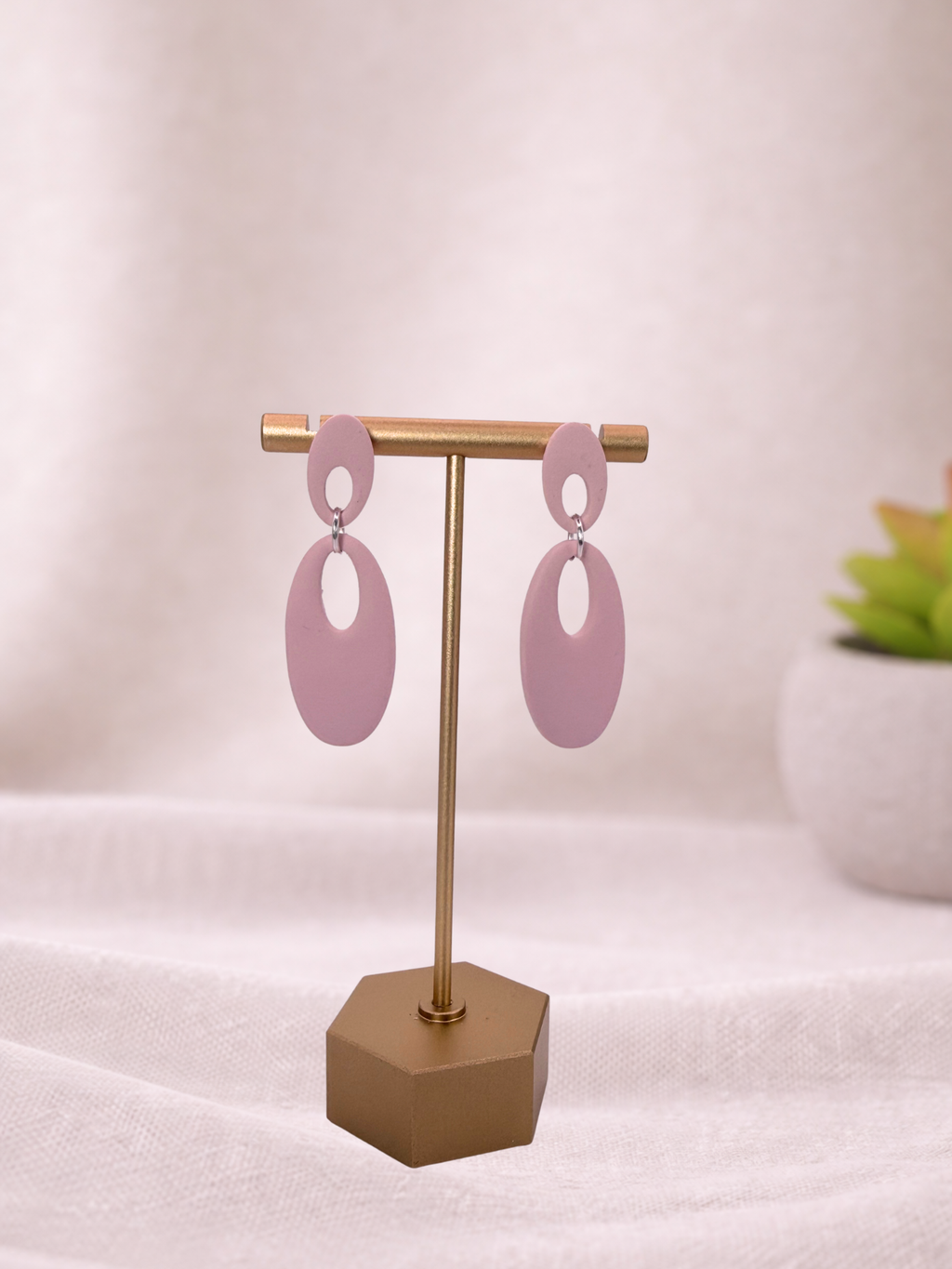 Fable Clay Co Reese minimal oval drop earrings in lightweight clay with smooth, rounded oval shape, natural earthy tones.