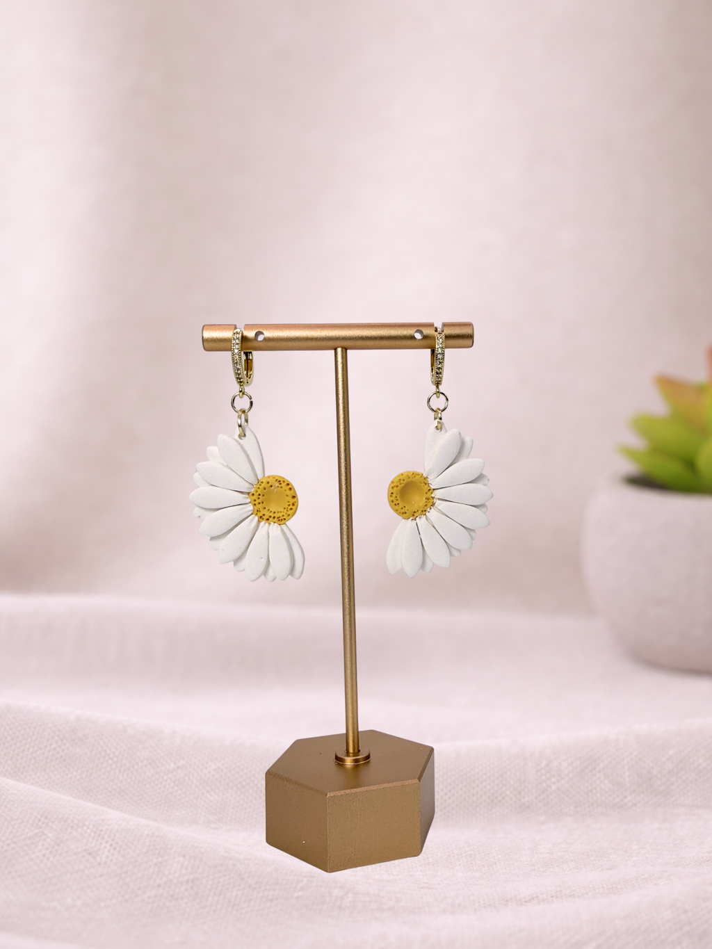 Fable Clay Co Daisy Bloom ceramic vase with white and yellow daisy design on a neutral background